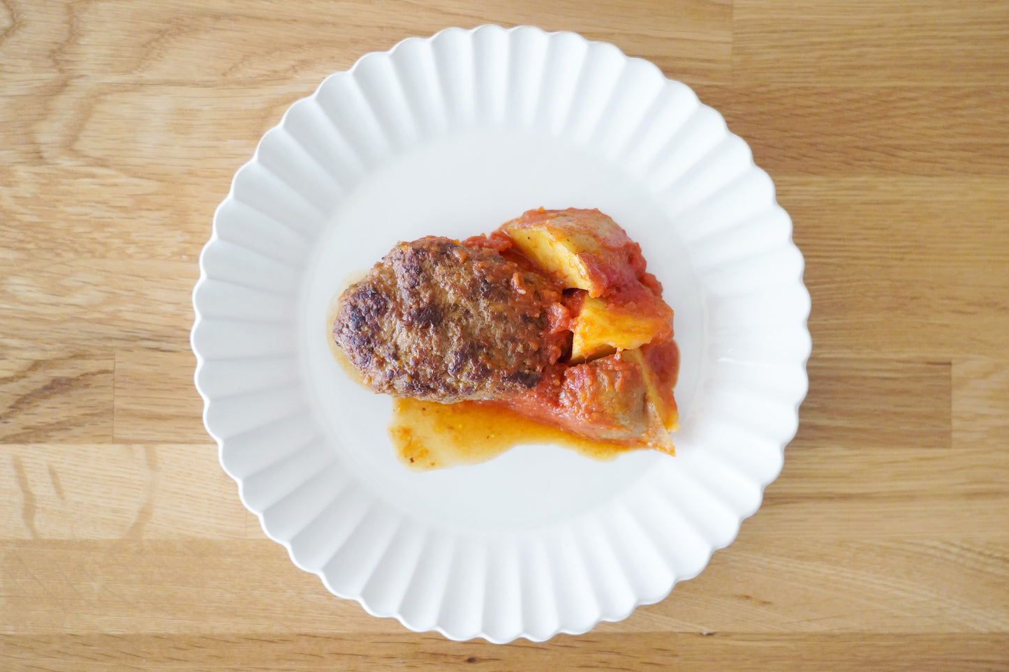 【卵乳小麦不使用】【給食代替おかず】トマト煮込みハンバーグ ローストポテト添え(1パック)